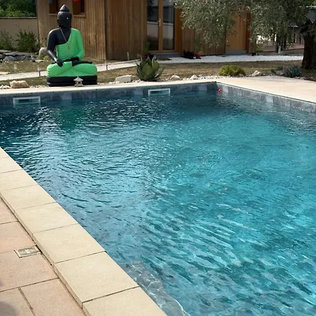 Entre Bordeaux Et Saint-emilion Elegant Avec Piscine Privee La Lande-de-Fronsac