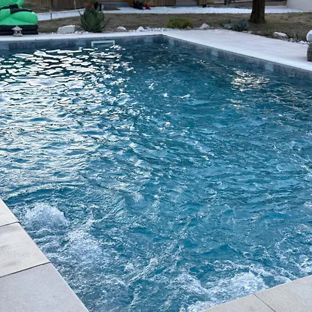 Entre Bordeaux Et Saint-emilion Elegant Avec Piscine Privee Daire